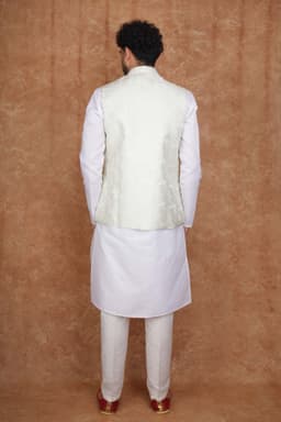 Tatvivah Men's Modi Jacket White 4207